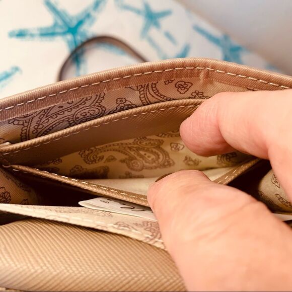 Simply Noelle Phone Crossbody Bag - Picture 7 of 11